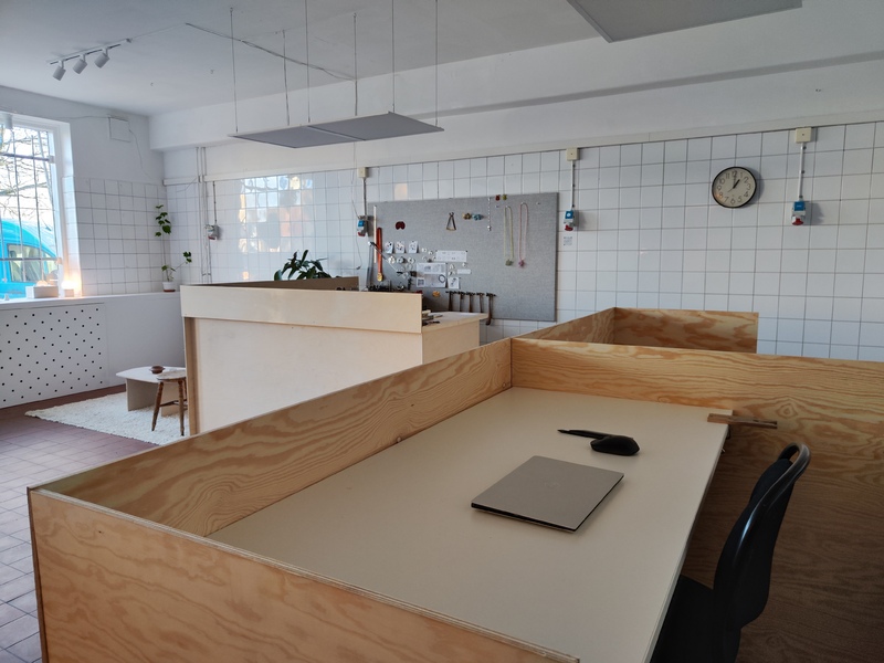 Studio / Office Space / Coworking Space