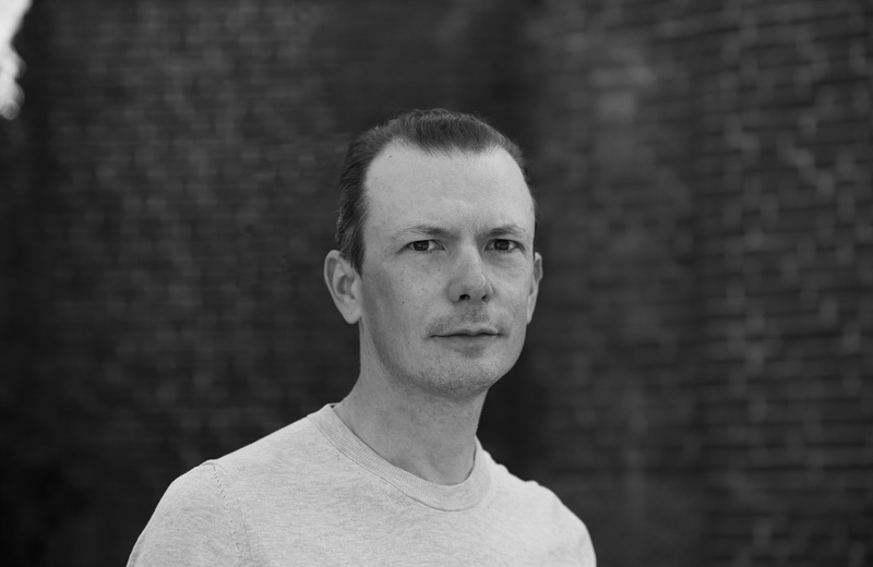 UR HÄSTENS EGEN MUN: Philip Warkander – Hur mode kan vara ett stimuli för minnet