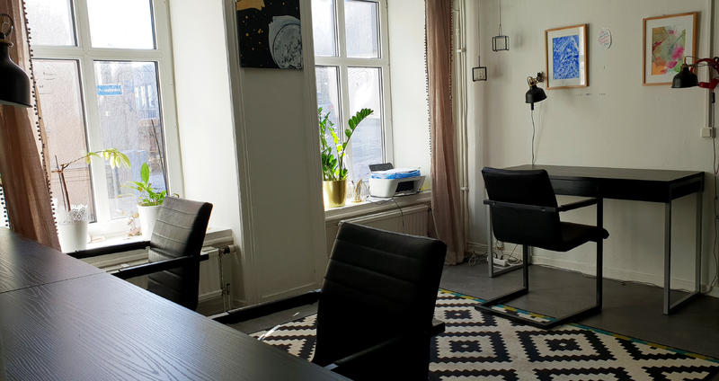 4 Kontorsplatser vid Operan, 2700kr/mån
