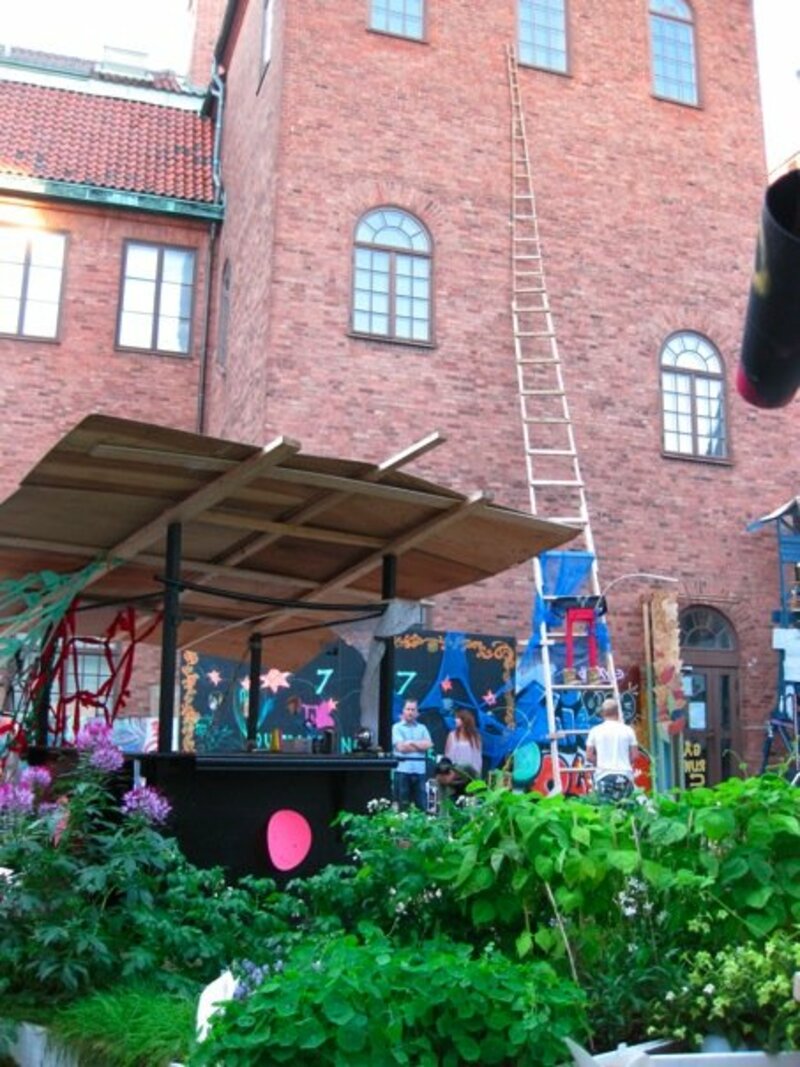 Eftersnack om lek och allvar