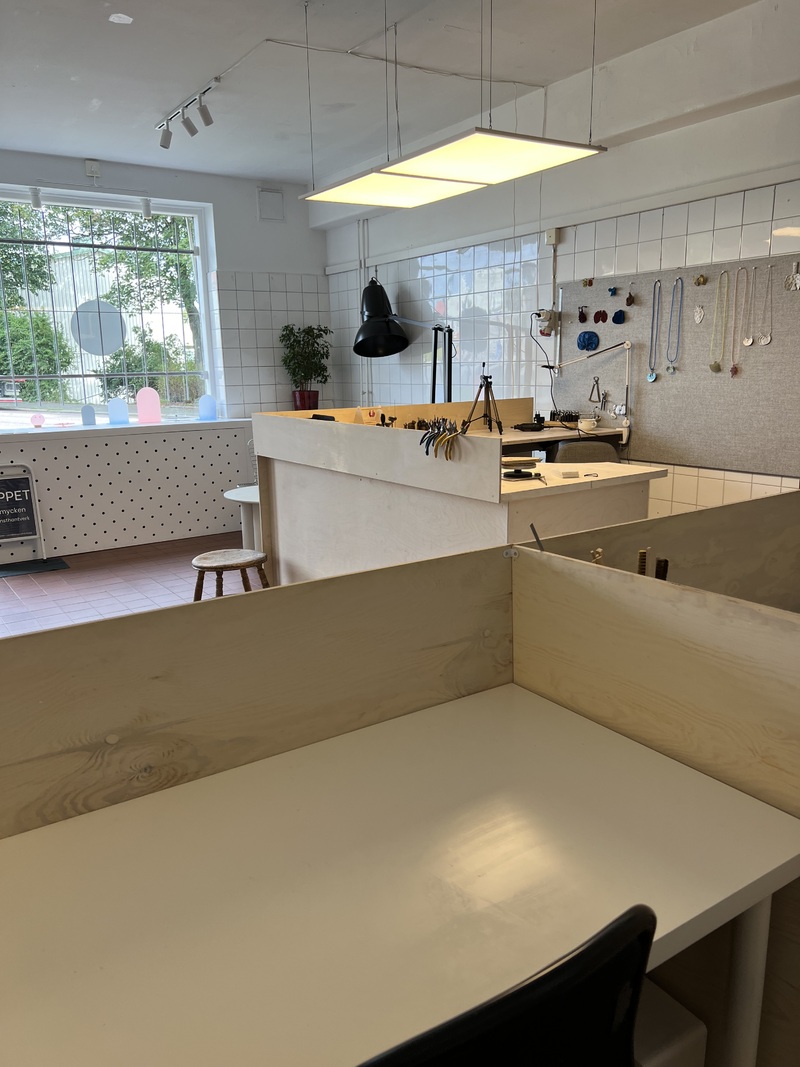 Studio / Office Space / Coworking Space