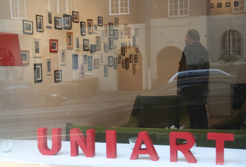 UNIART galleri har 2 lediga kontorsplatser!