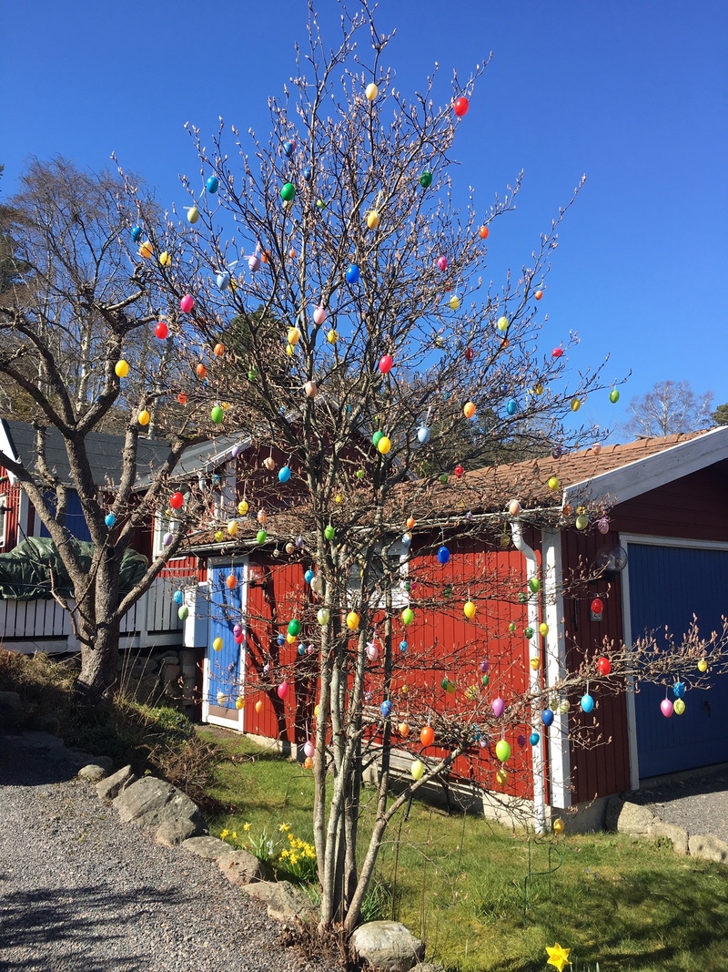 GLAD PÅSK!