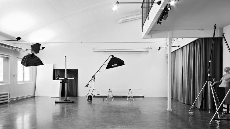 Fotostudio och kontorsplatser